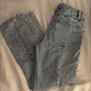 Good American Gray Ankle Cropped Jeans with Distressed Details